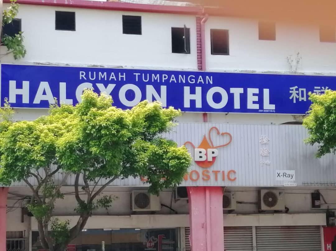 Halcyon Hotel Malacca Exteriör bild